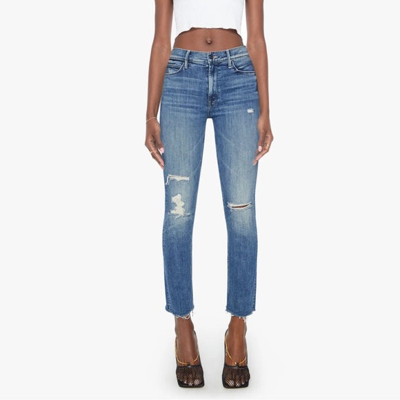 MOTHER Size 26 Mid Rise Dazzler Ankle Fray Jeans - Picture 1 of 8